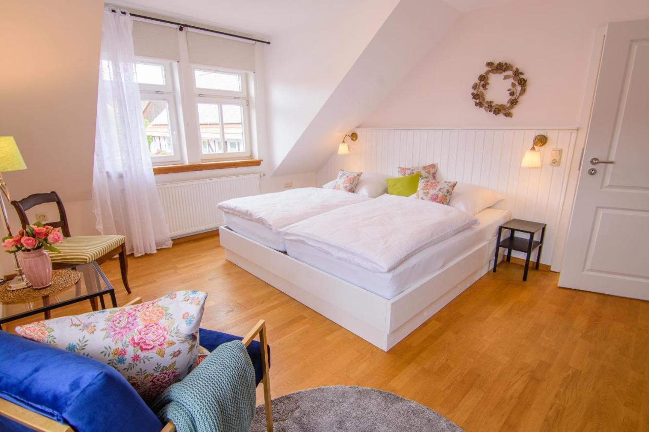 Villa Werts Hof Ferienwohnen à Rauschenberg Extérieur photo